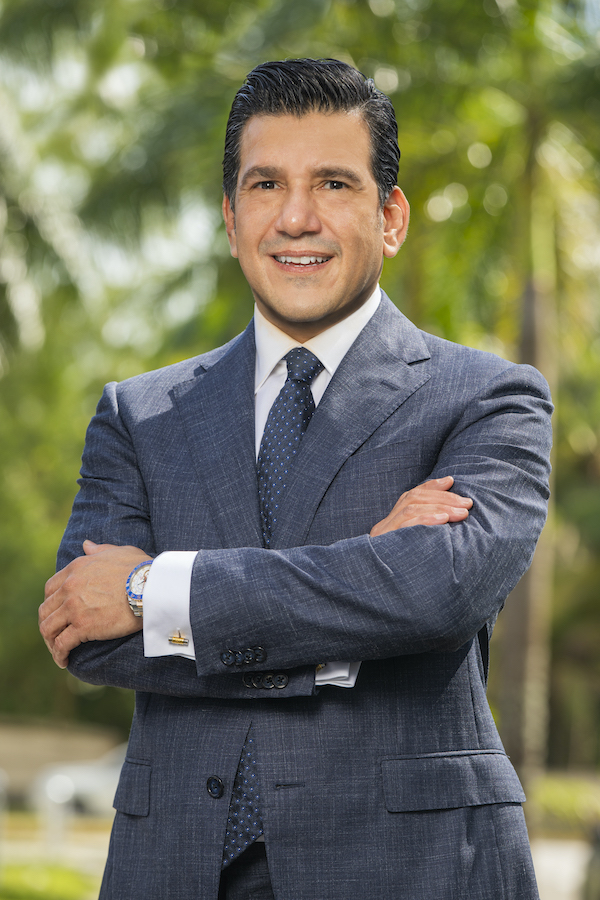 Alberto_Caceres_Acerta_Seguros
